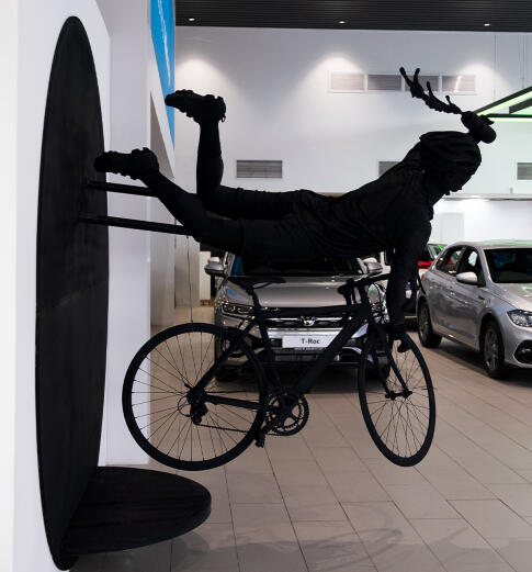 Campaign won multiple awards; praised for creative use of material science and visual impact.